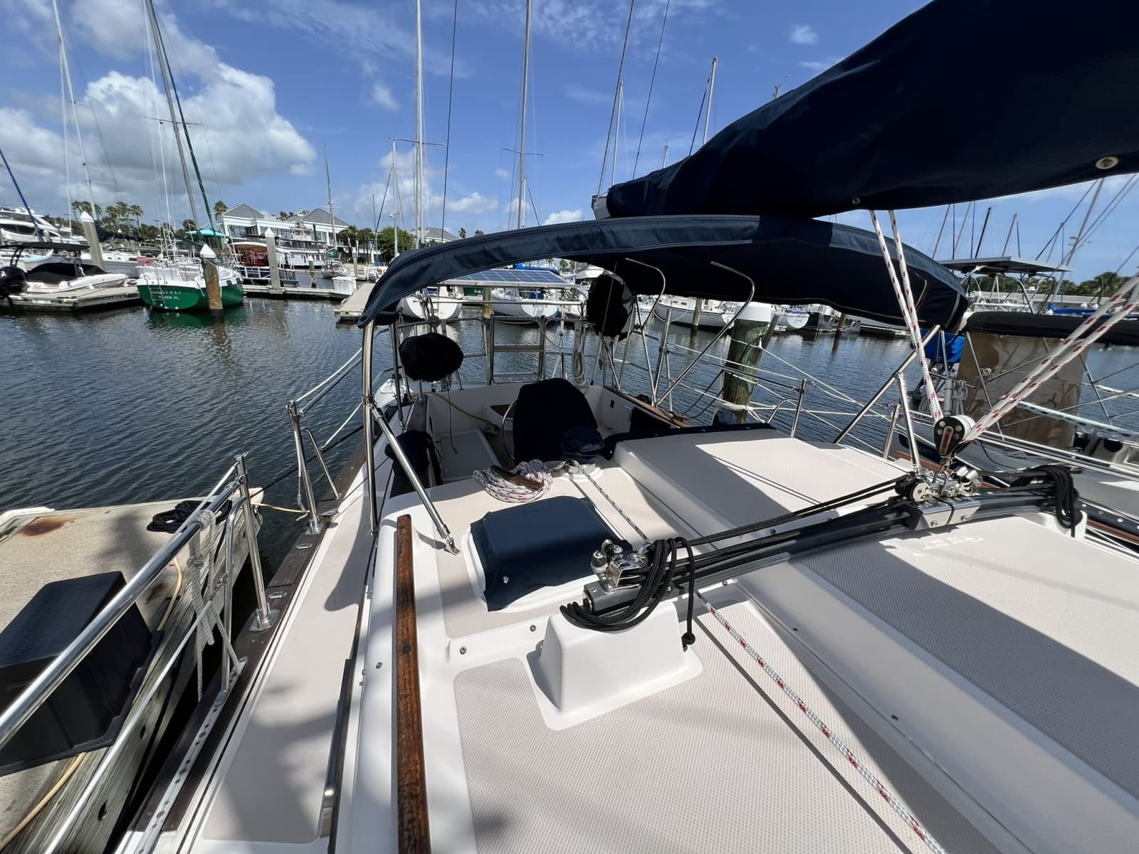 1987 Island Packet 31 - Photo 10