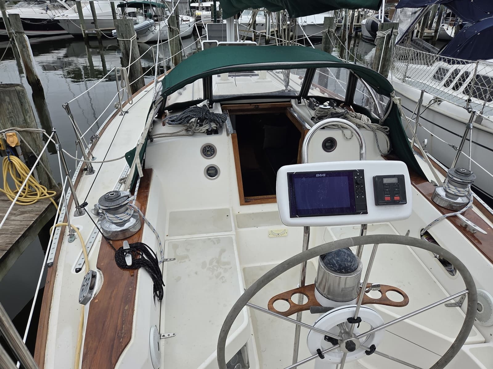 1983 Sabre 38 MkI - Photo 6