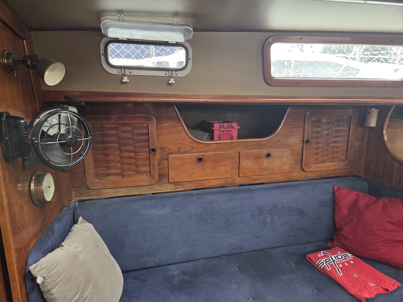 1983 Sabre 38 MkI - Photo 21