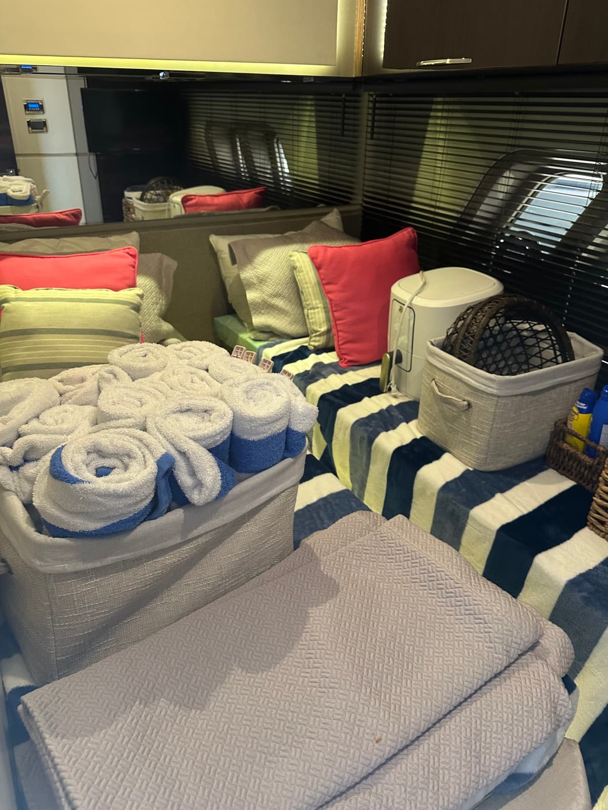 2018 Sea Ray FLY SEARAY L650 - Photo 17