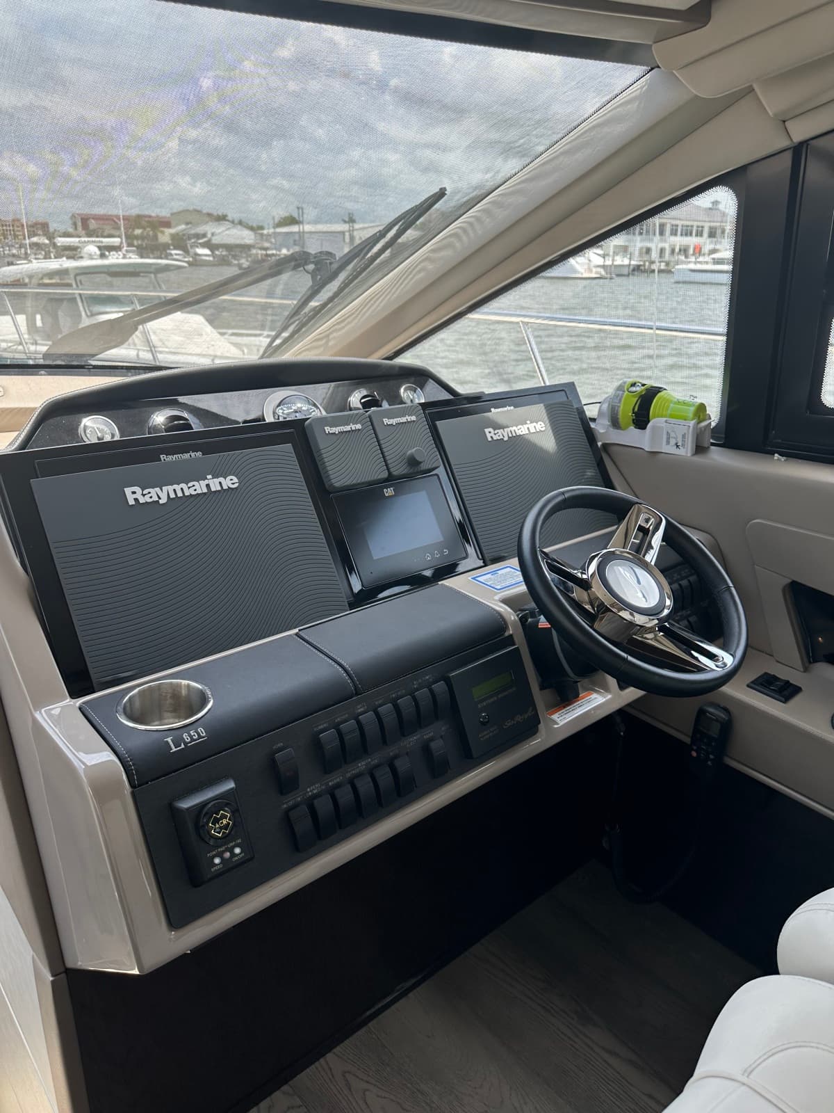 2018 Sea Ray FLY SEARAY L650 - Photo 10