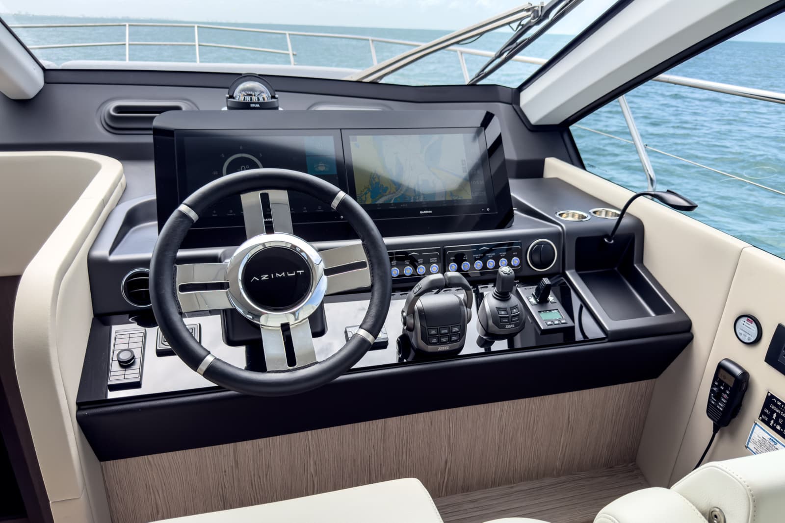2025 Azimut 53 FLY - Photo 34