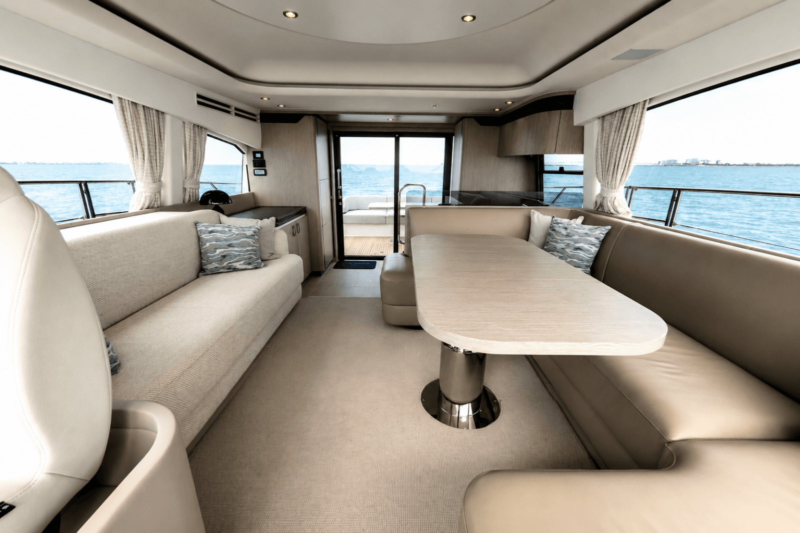 2025 Azimut FLY 53 - Photo 26