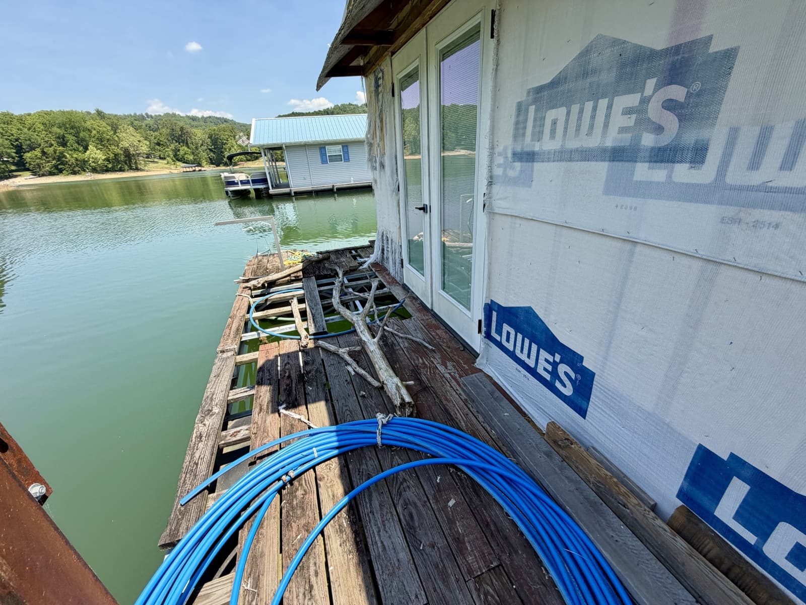 2000 Custom 22 x 30 Floating Cabin - Approx 660sqft - Photo 64