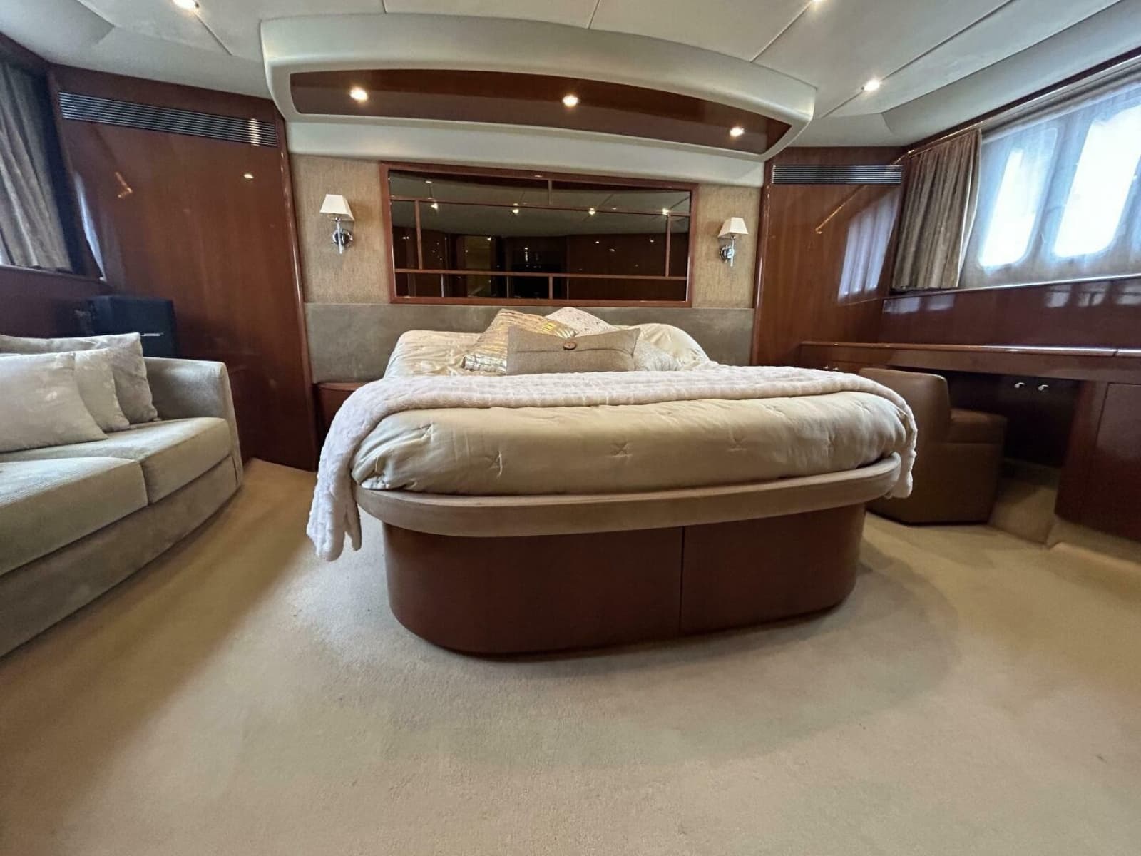 2008 Princess 67 Flybridge - Photo 27