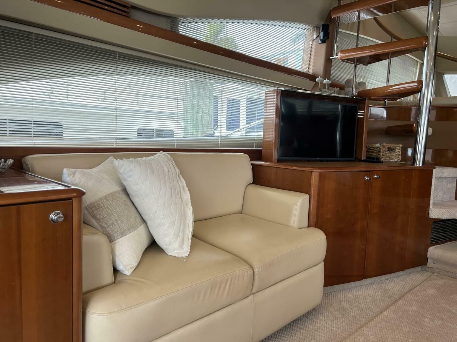2008 Princess 67 Flybridge - Photo 20
