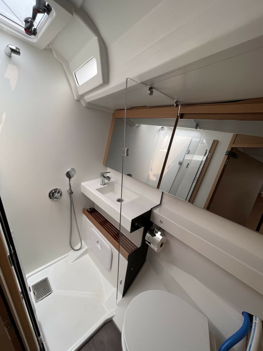 2024 Jeanneau Sun Odyssey 440 - Photo 45