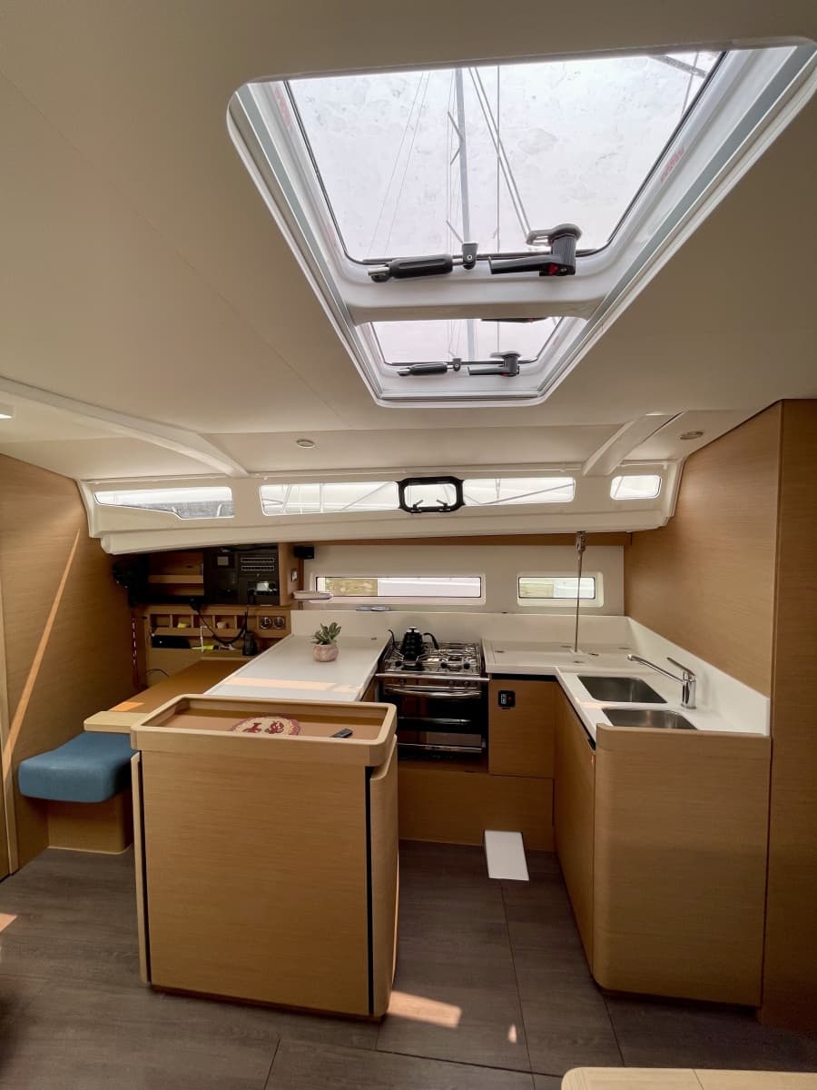 2024 Jeanneau Sun Odyssey 440 - Photo 33