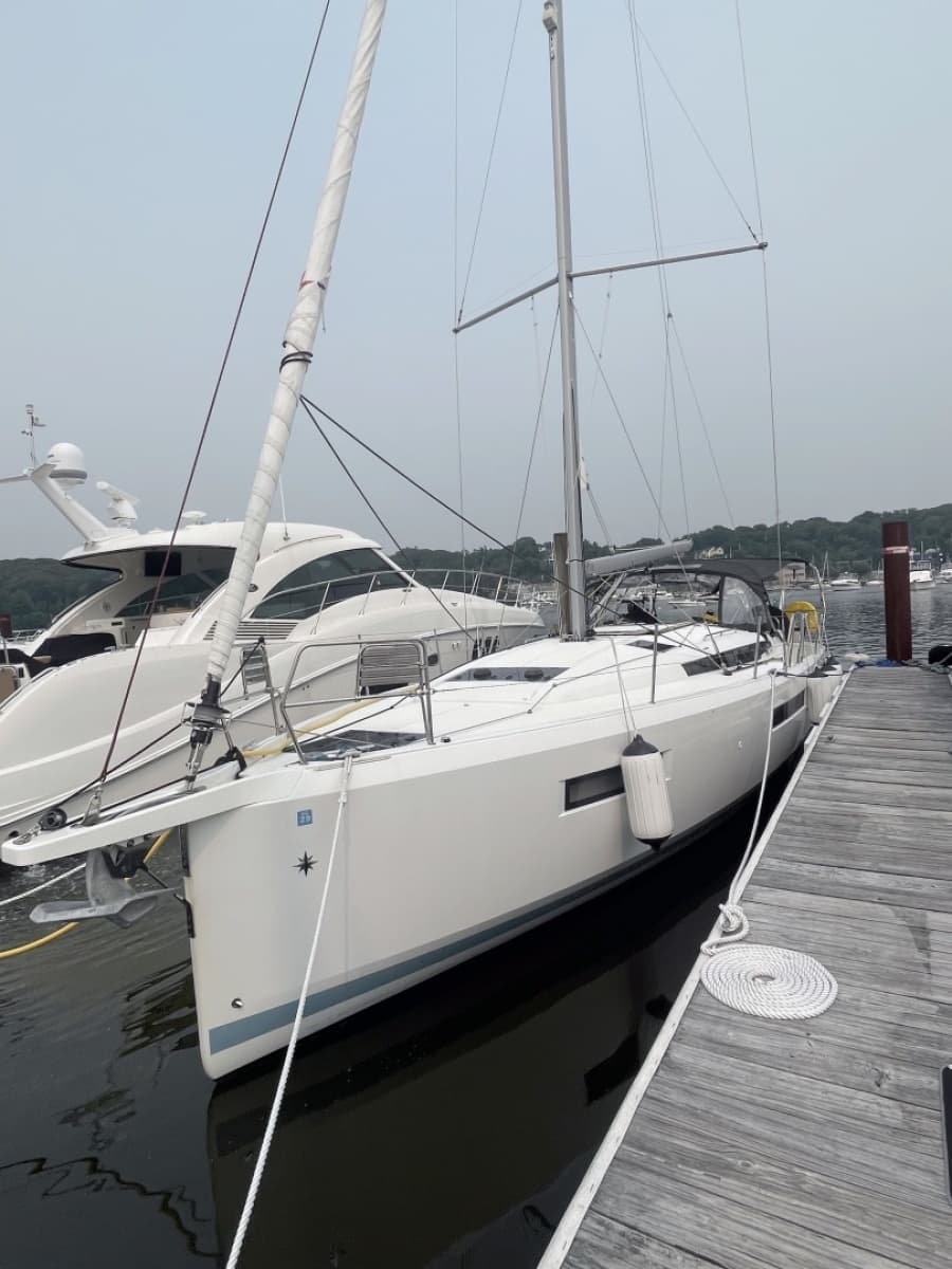 2024 Jeanneau Sun Odyssey 440 - Photo 9