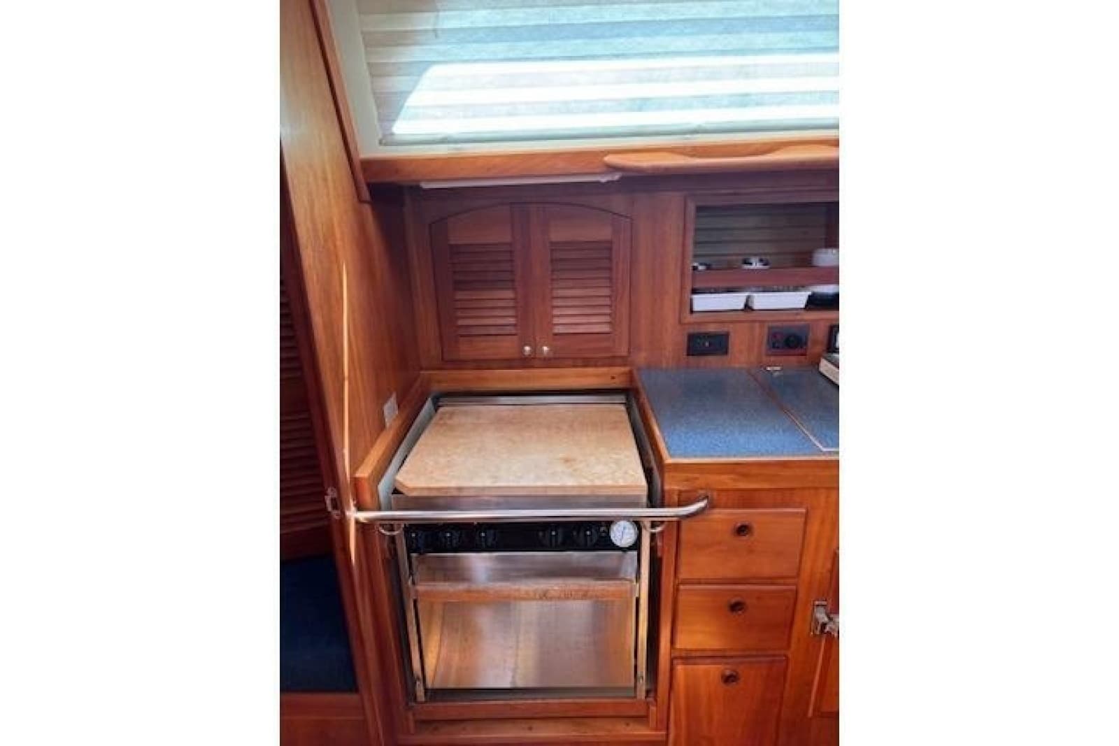 2000 Sabre 402 - Photo 37