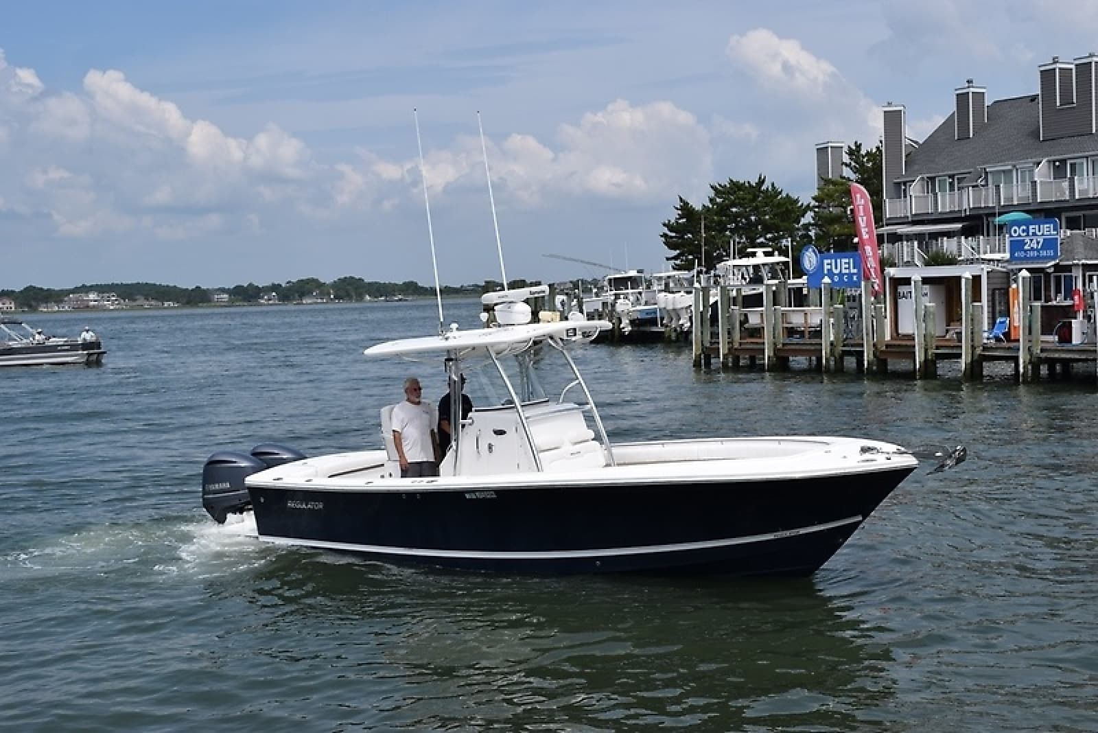 2012 Regulator 28 FS - Photo 6