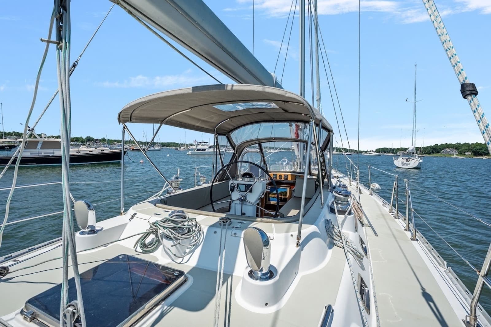 2005 Hylas 54 - Photo 18