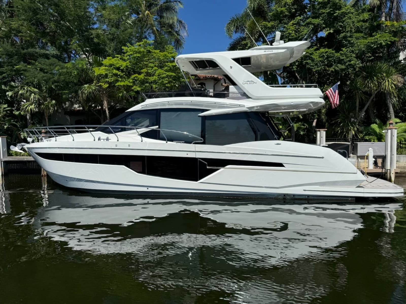 2021 Galeon  - Photo 1