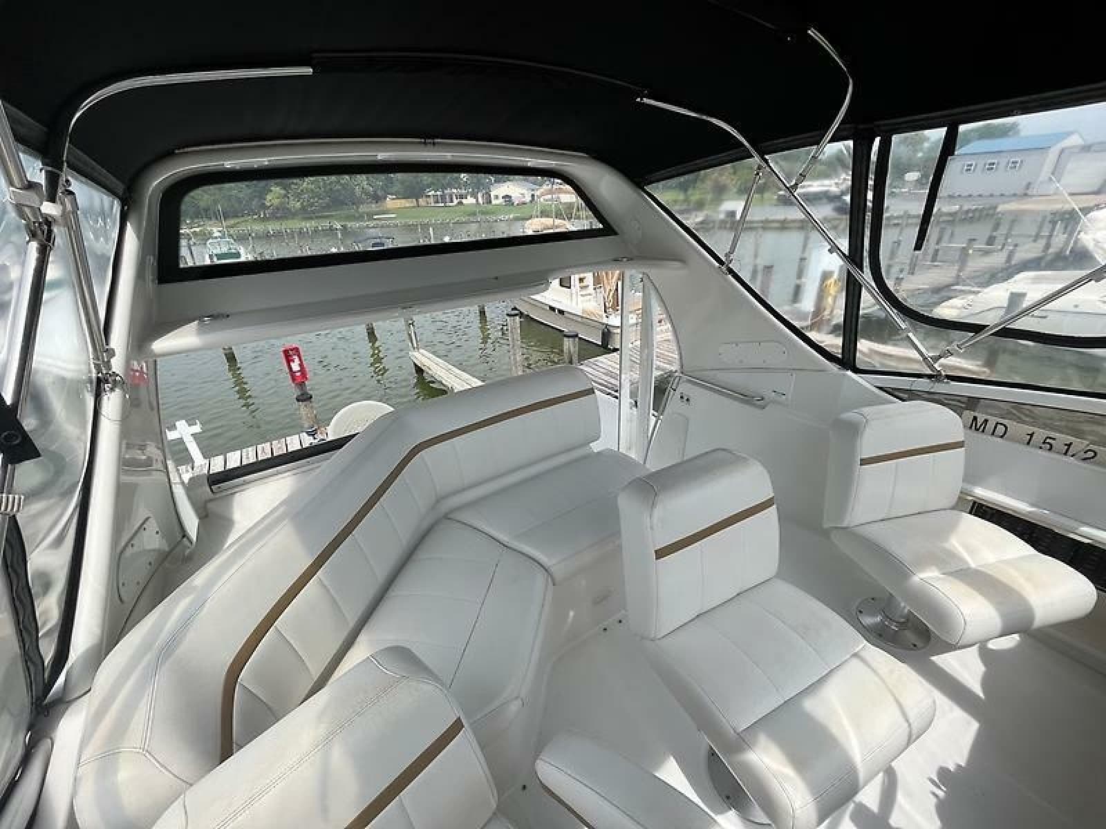 2003 Carver 366 Motor Yacht - Photo 13