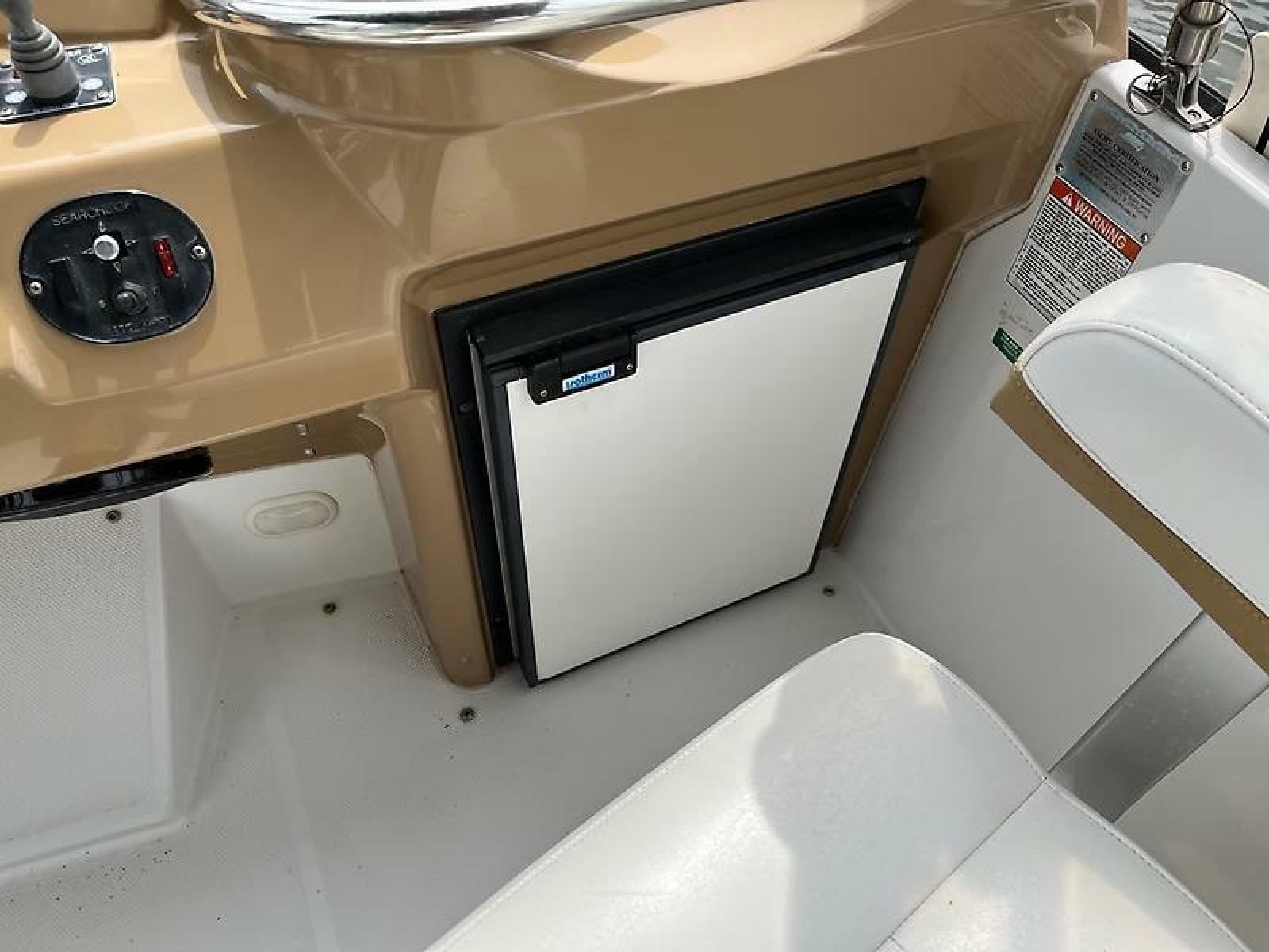 2003 Carver 366 Motor Yacht - Photo 12