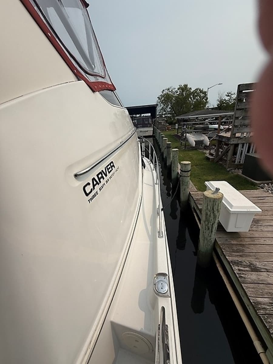 2003 Carver 366 Motor Yacht - Photo 80
