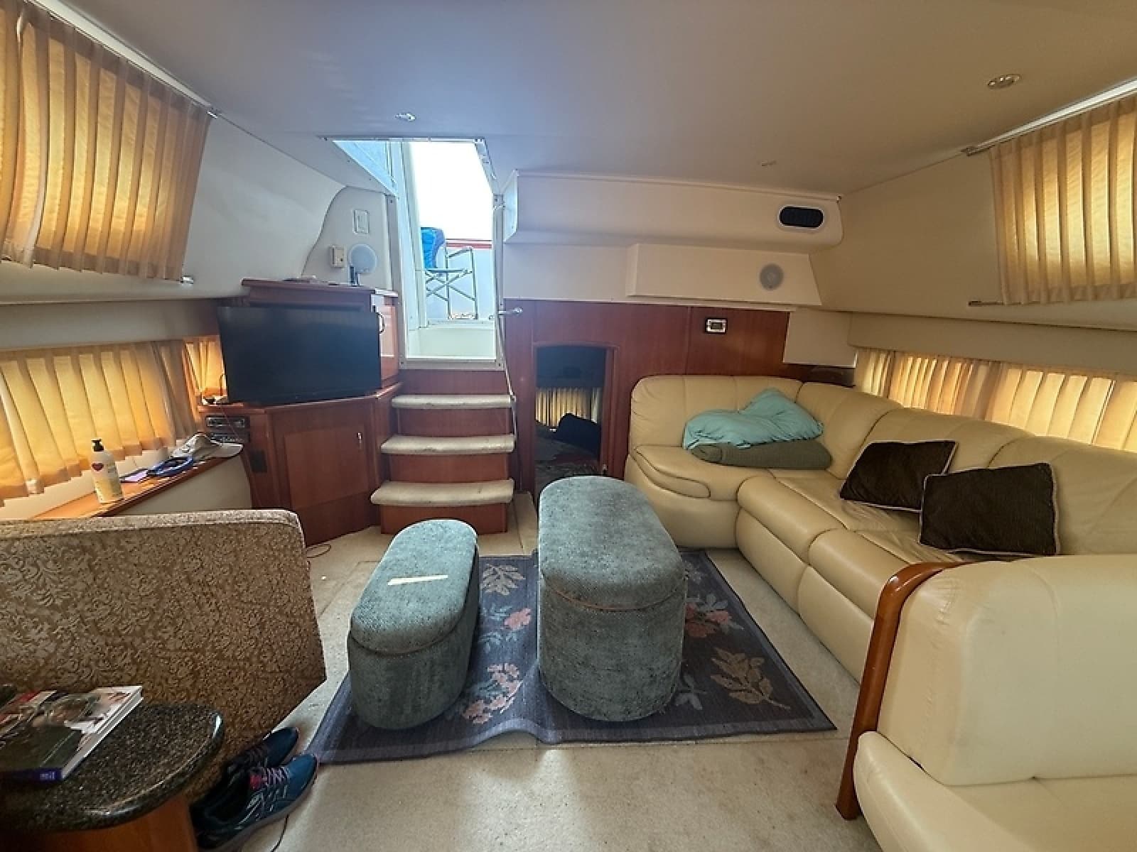 2003 Carver 366 Motor Yacht - Photo 52