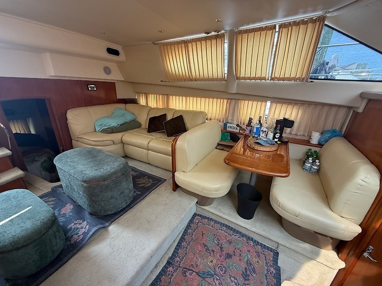 2003 Carver 366 Motor Yacht - Photo 61