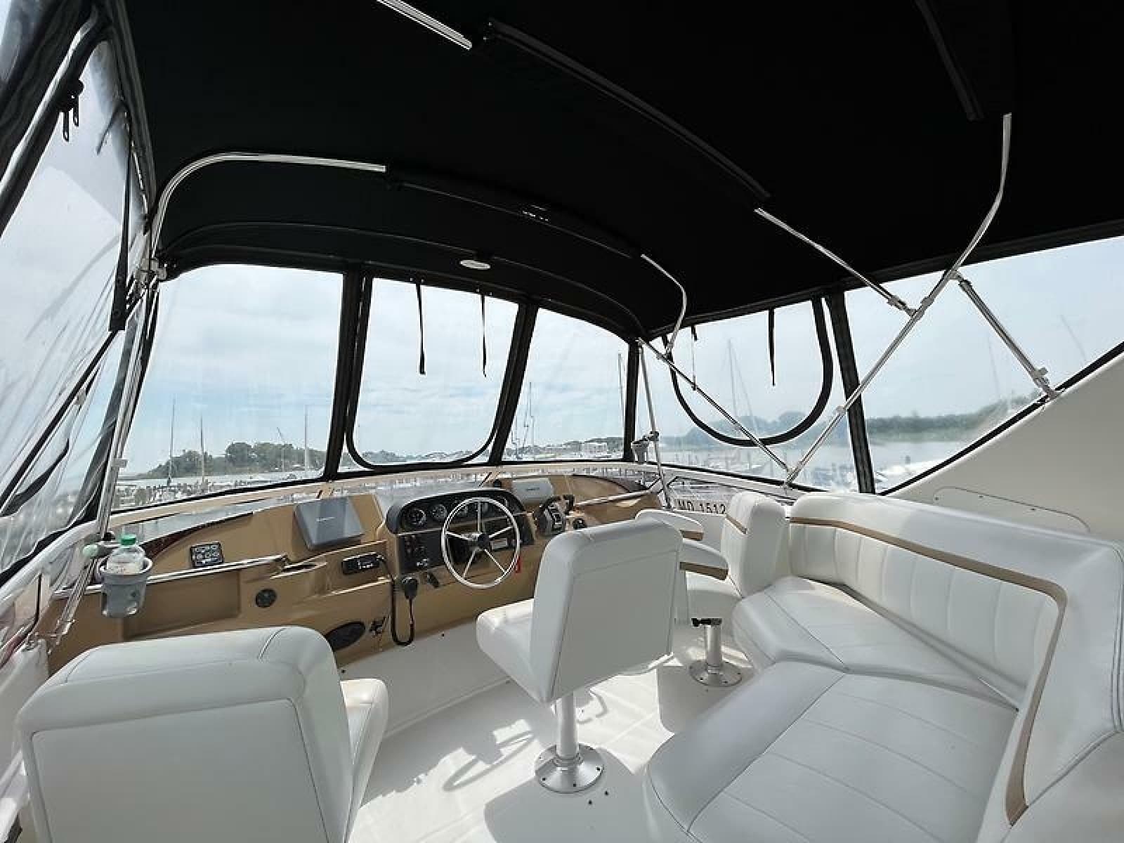 2003 Carver 366 Motor Yacht - Photo 11