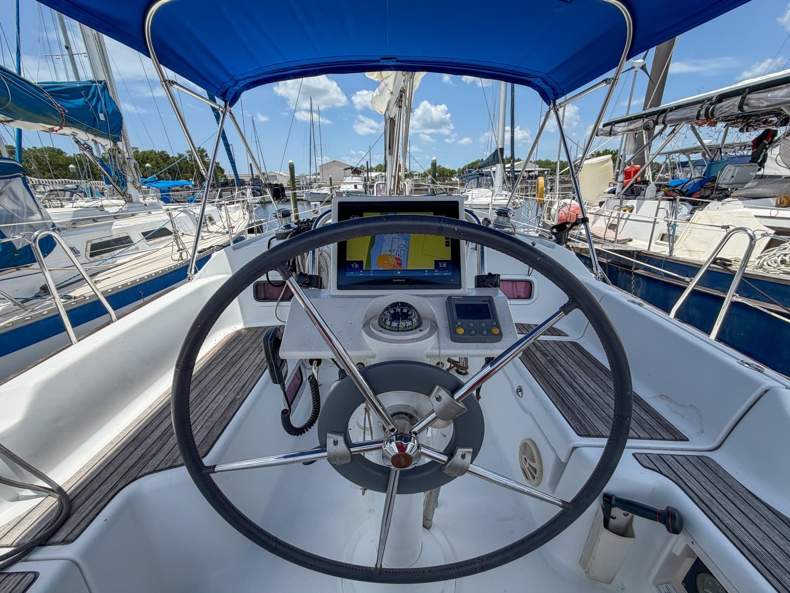 2011 Beneteau Oceanis 34 - Photo 31