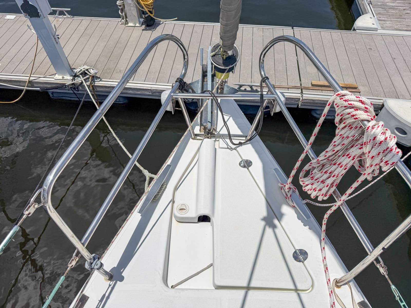 2011 Beneteau Oceanis 34 - Photo 48