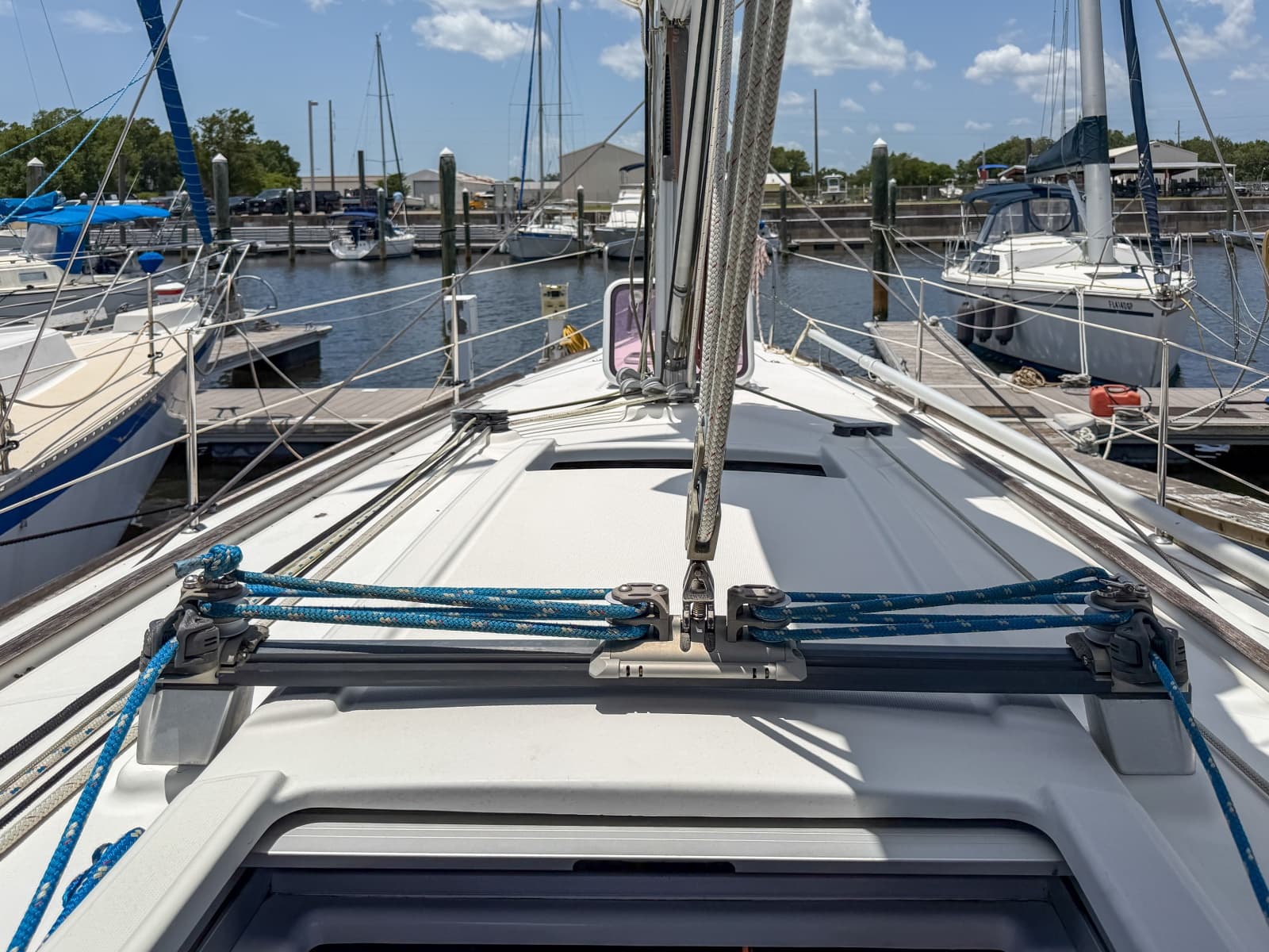 2011 Beneteau Oceanis 34 - Photo 38