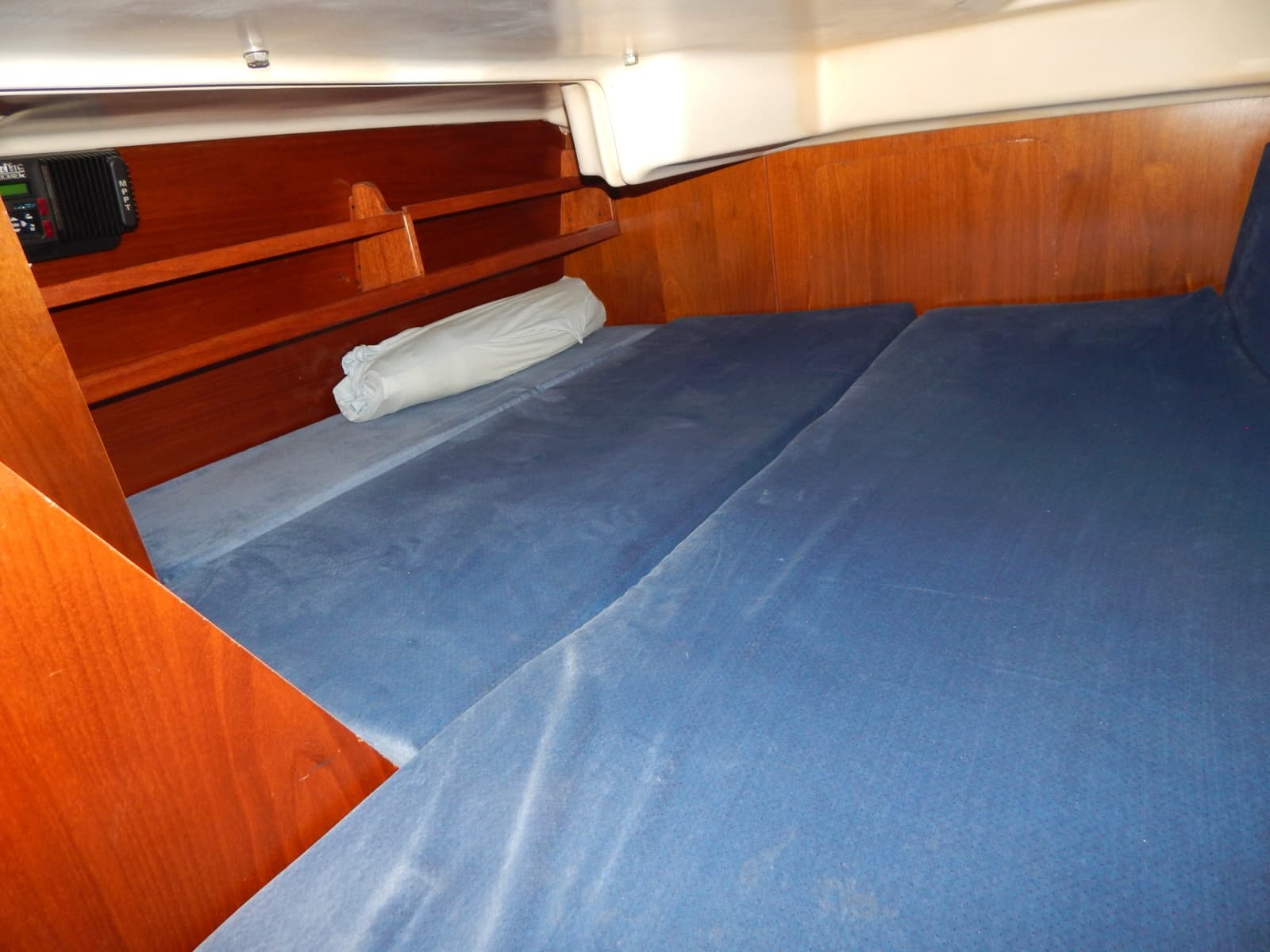 1999 Beneteau Oceanis 381 - Photo 20