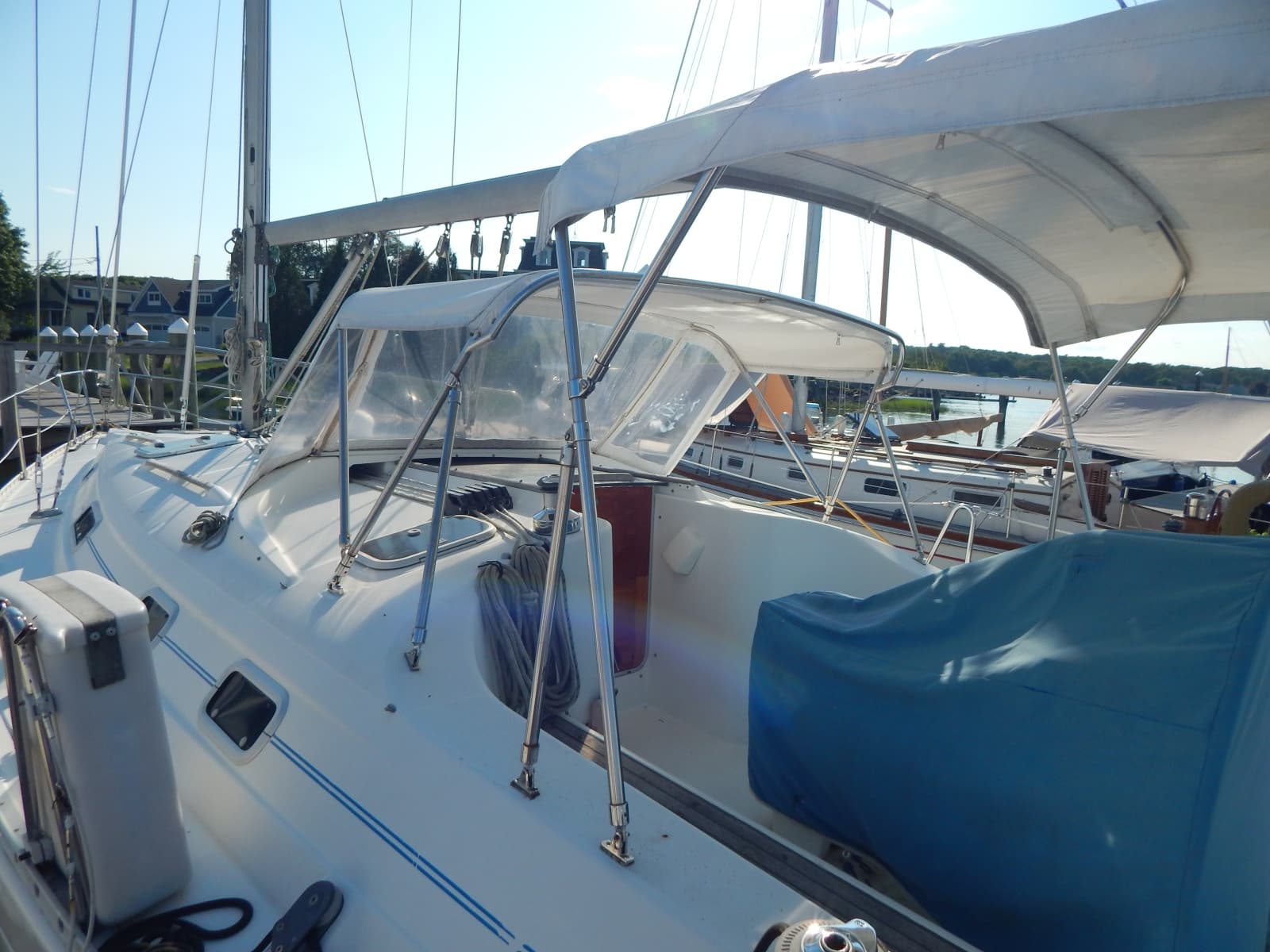 1999 Beneteau Oceanis 381 - Photo 30