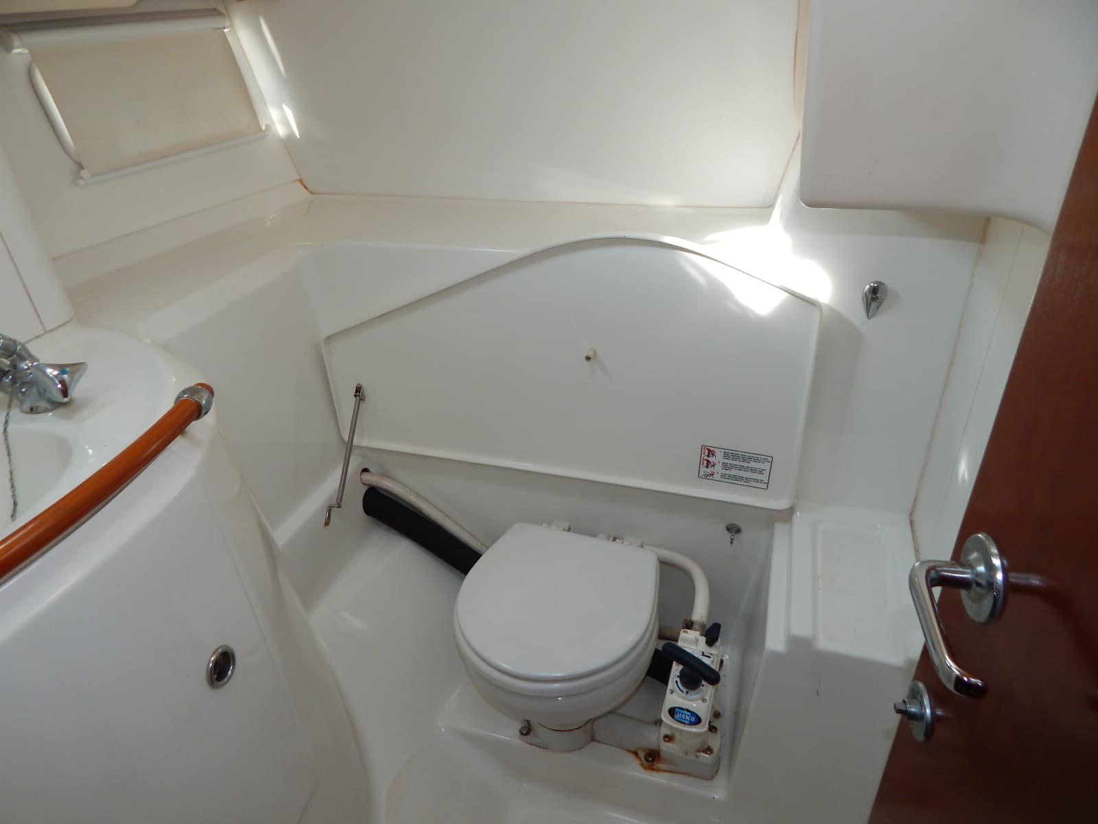 1999 Beneteau Oceanis 381 - Photo 18