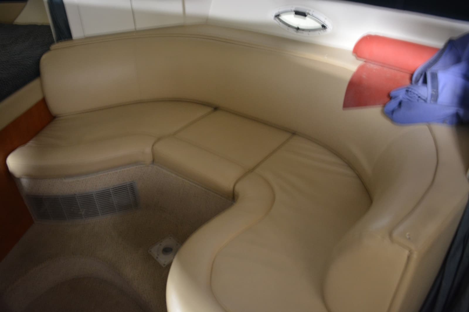 2006 Bayliner 305 - Photo 20