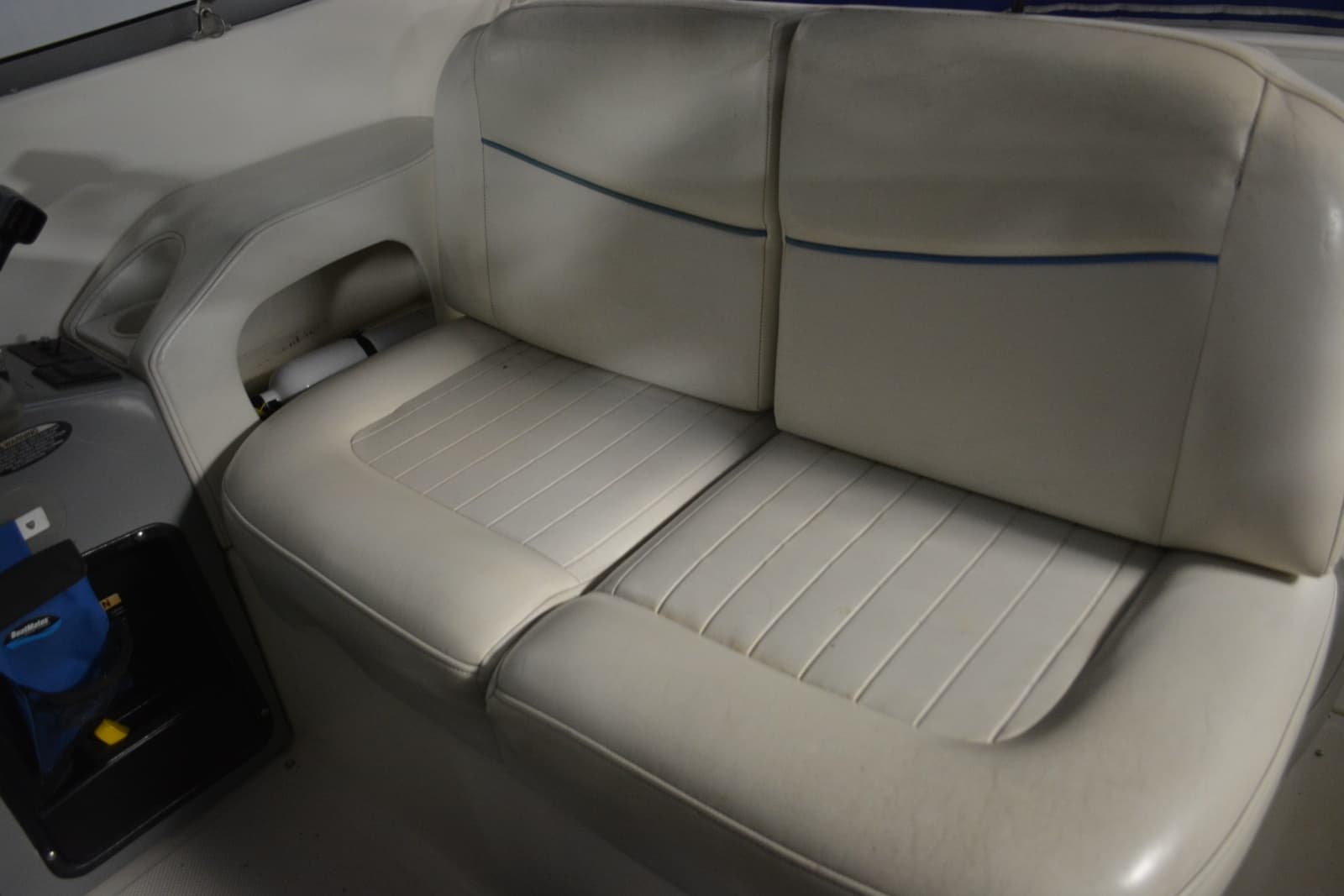 2006 Bayliner 305 - Photo 33
