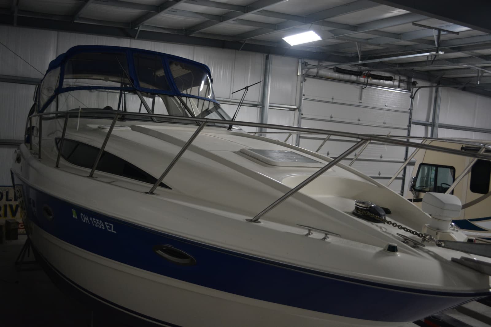 2006 Bayliner 305 - Photo 11