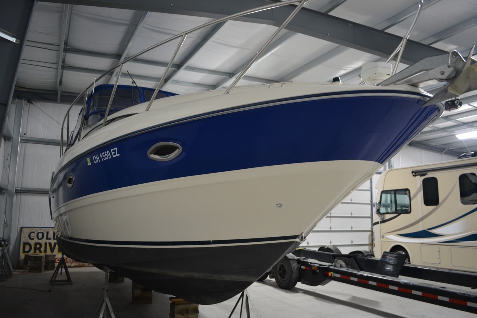 2006 Bayliner 305 - Photo 8