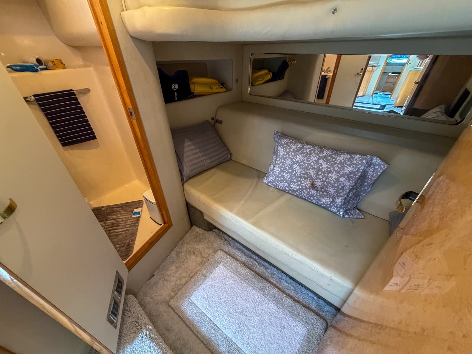 1997 Sea Ray 450 Sundancer - Photo 17