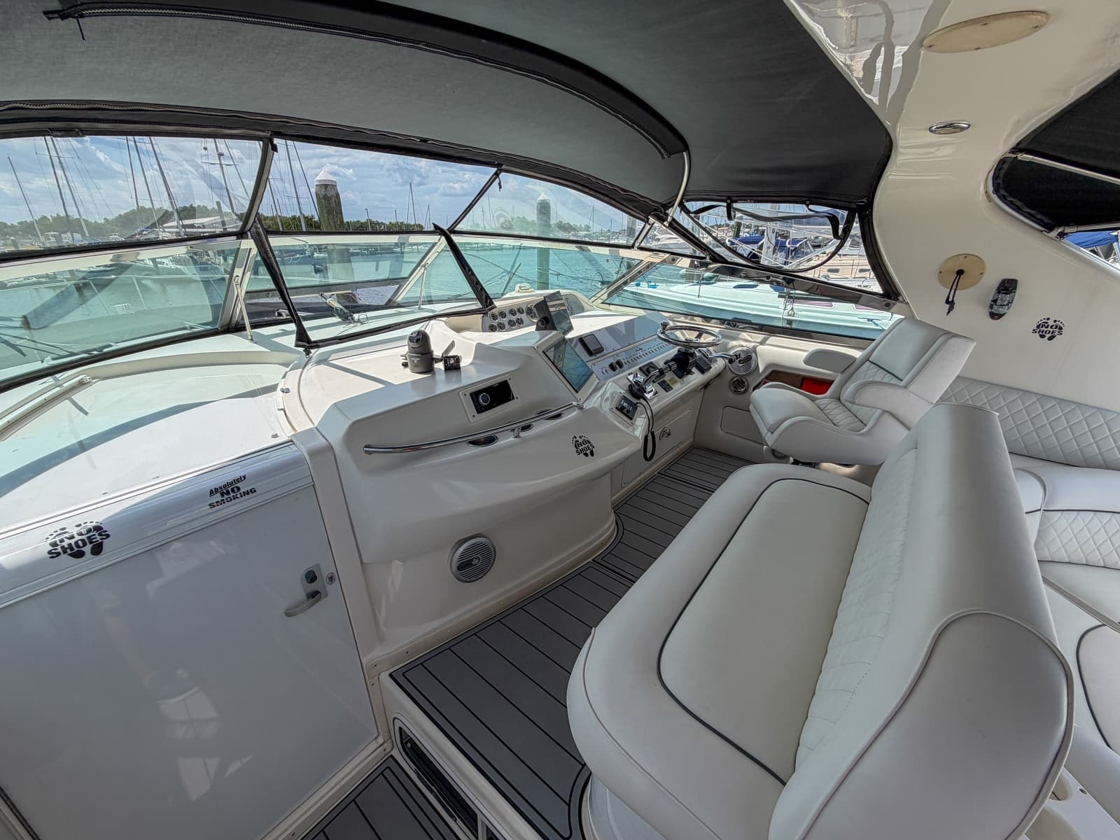 1997 Sea Ray 450 Sundancer - Photo 24