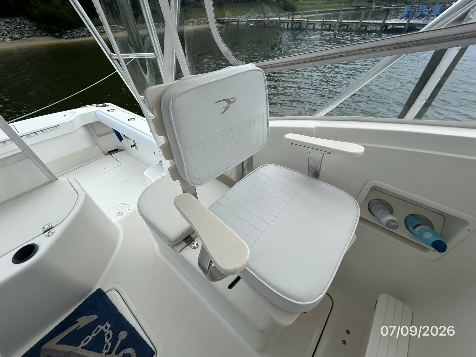 2001 Pursuit 3000 Offshore - Photo 30
