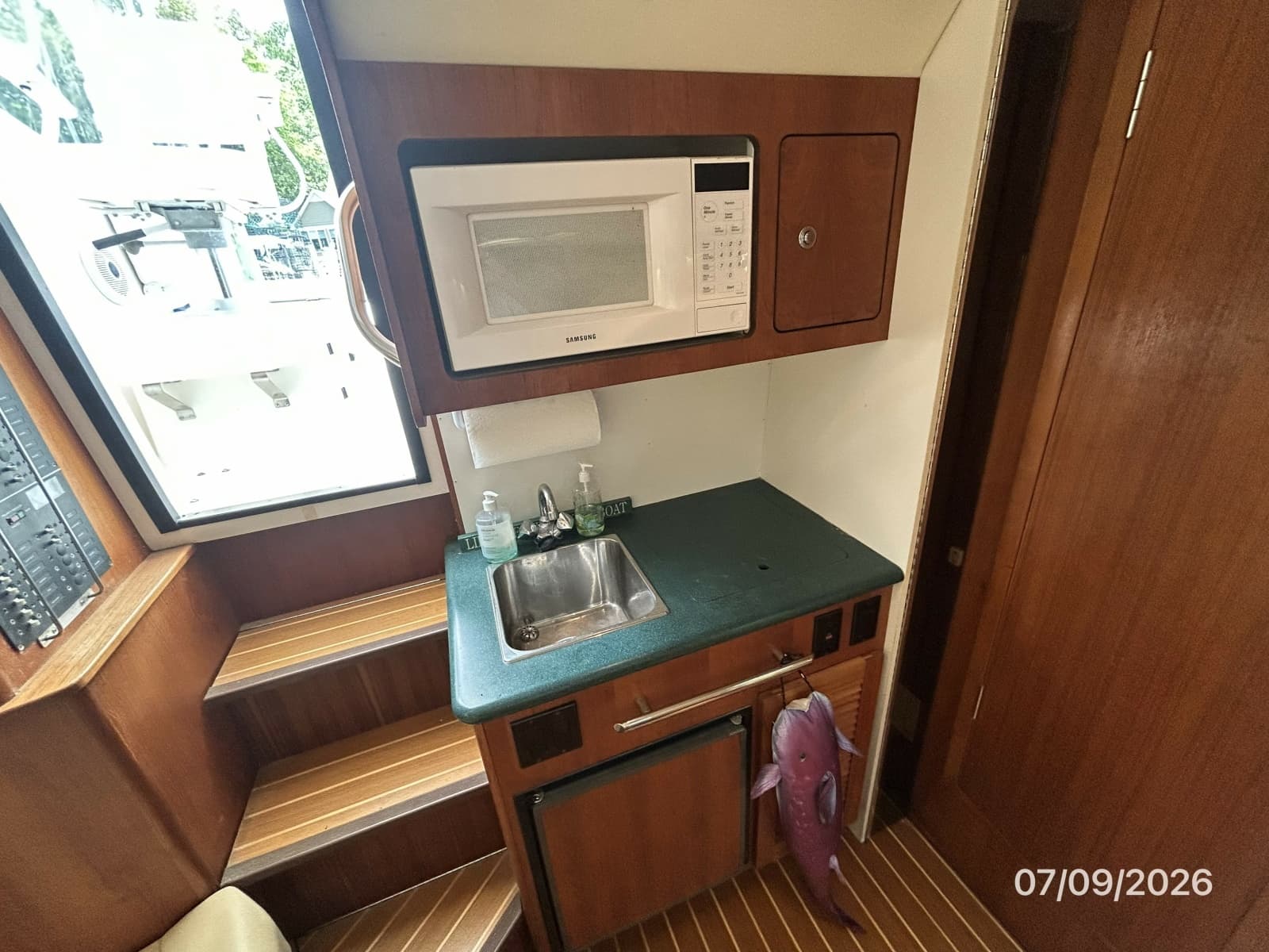 2001 Pursuit 3000 Offshore - Photo 37