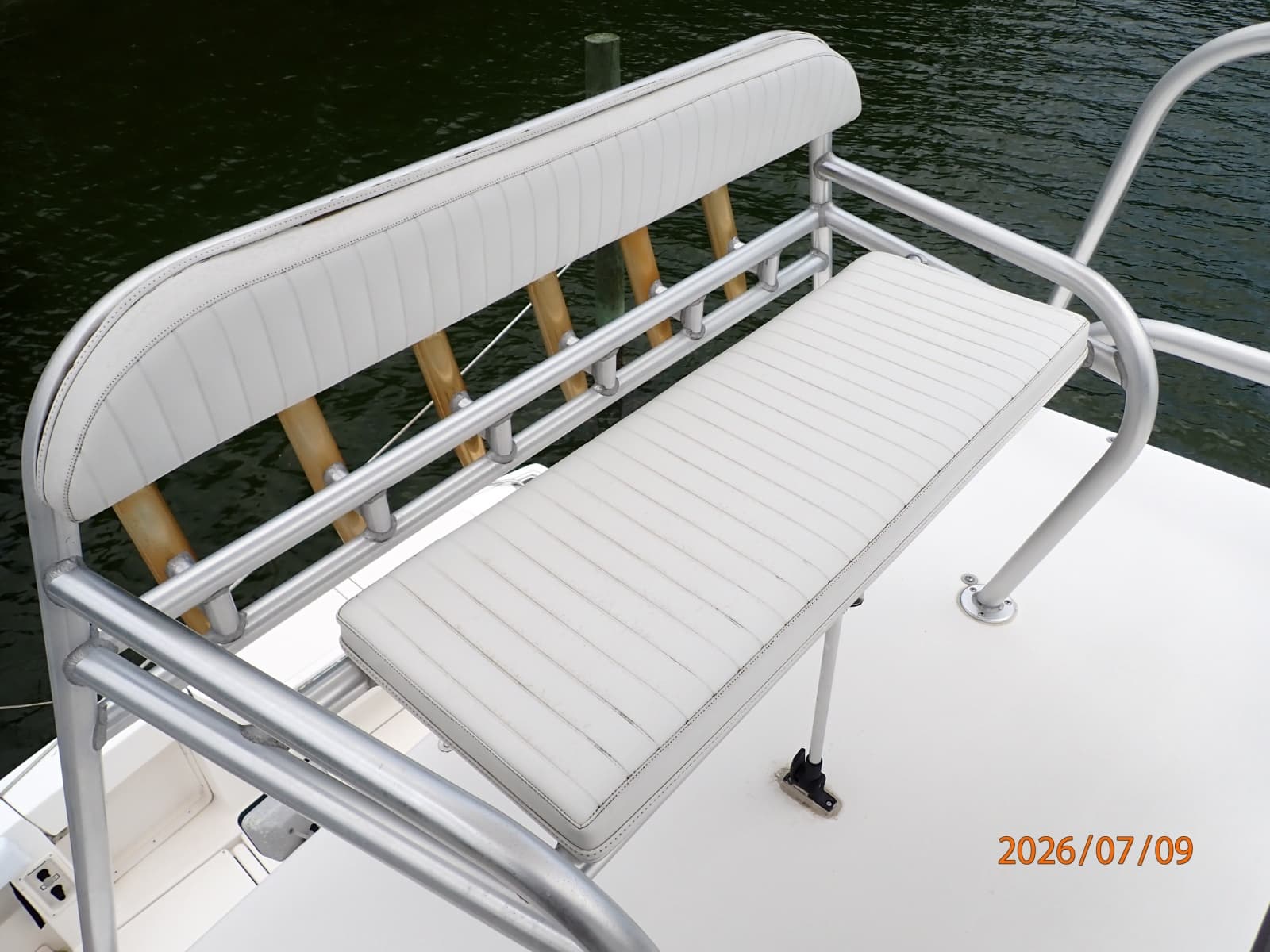 2001 Pursuit 3000 Offshore - Photo 14