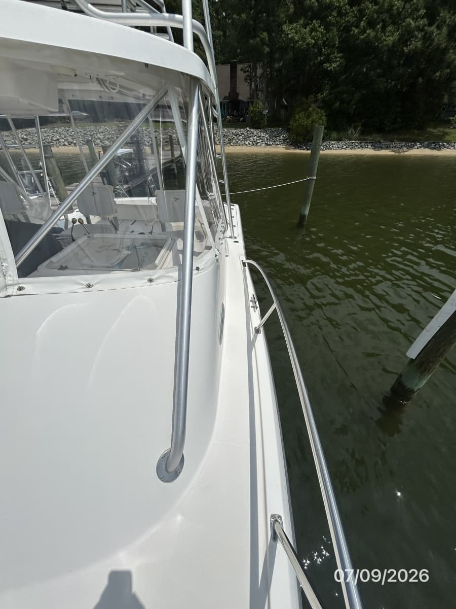 2001 Pursuit 3000 Offshore - Photo 7