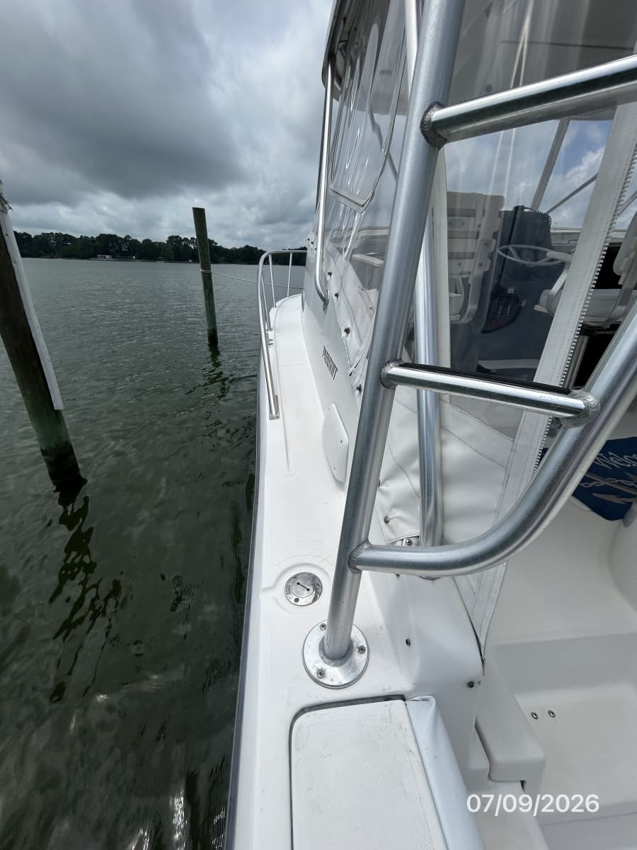 2001 Pursuit 3000 Offshore - Photo 8