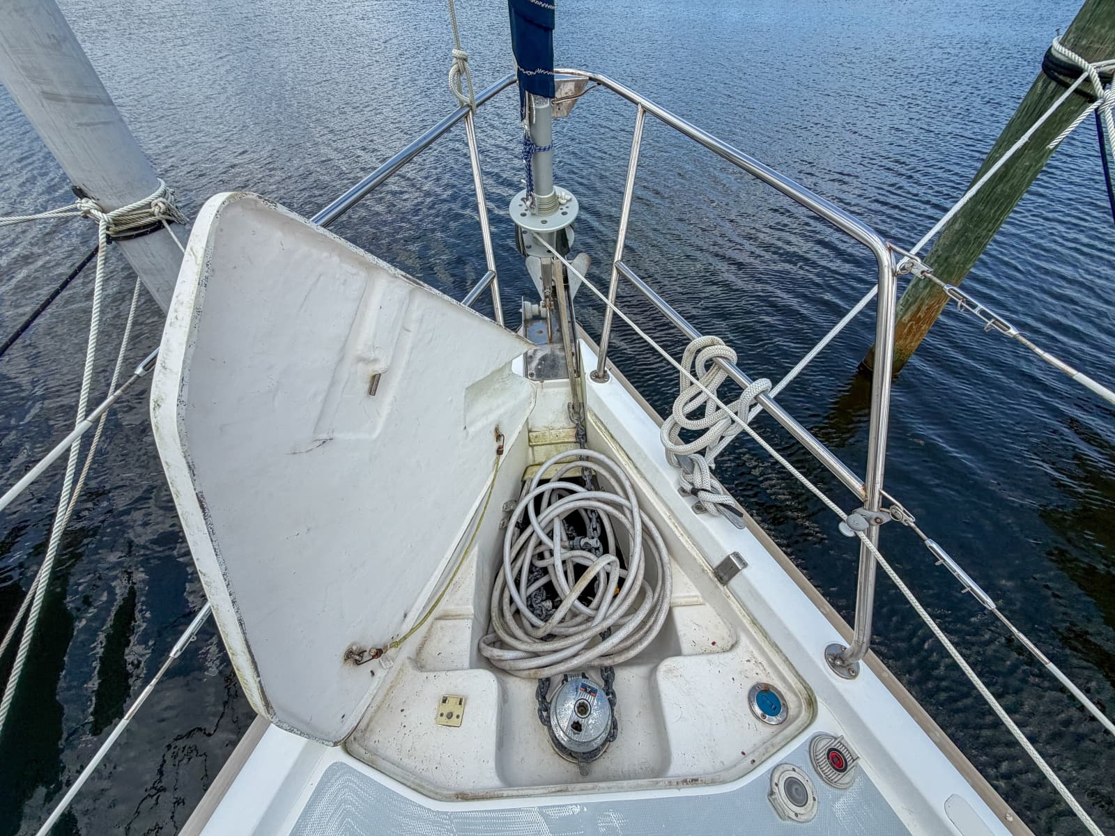 1999 Hunter 380 - Photo 24