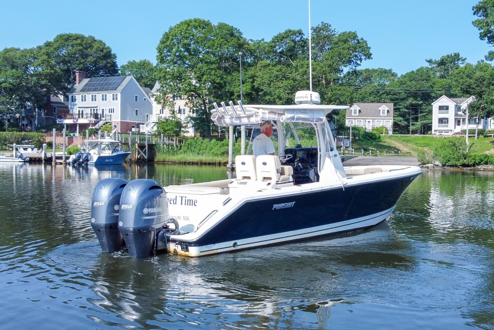2018 Pursuit C 260 - Photo 4