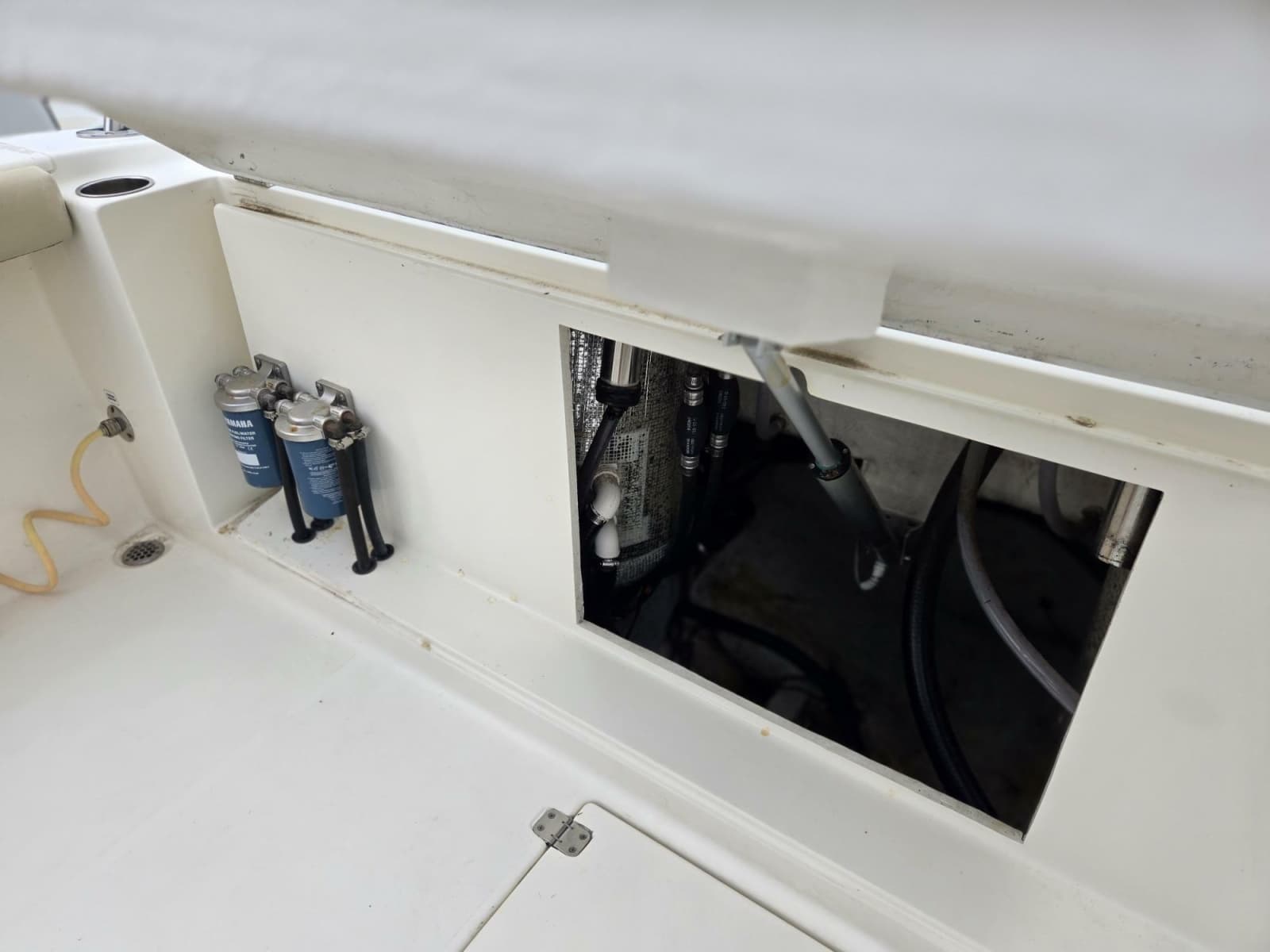 2014 Cobia 350 CC - Photo 31