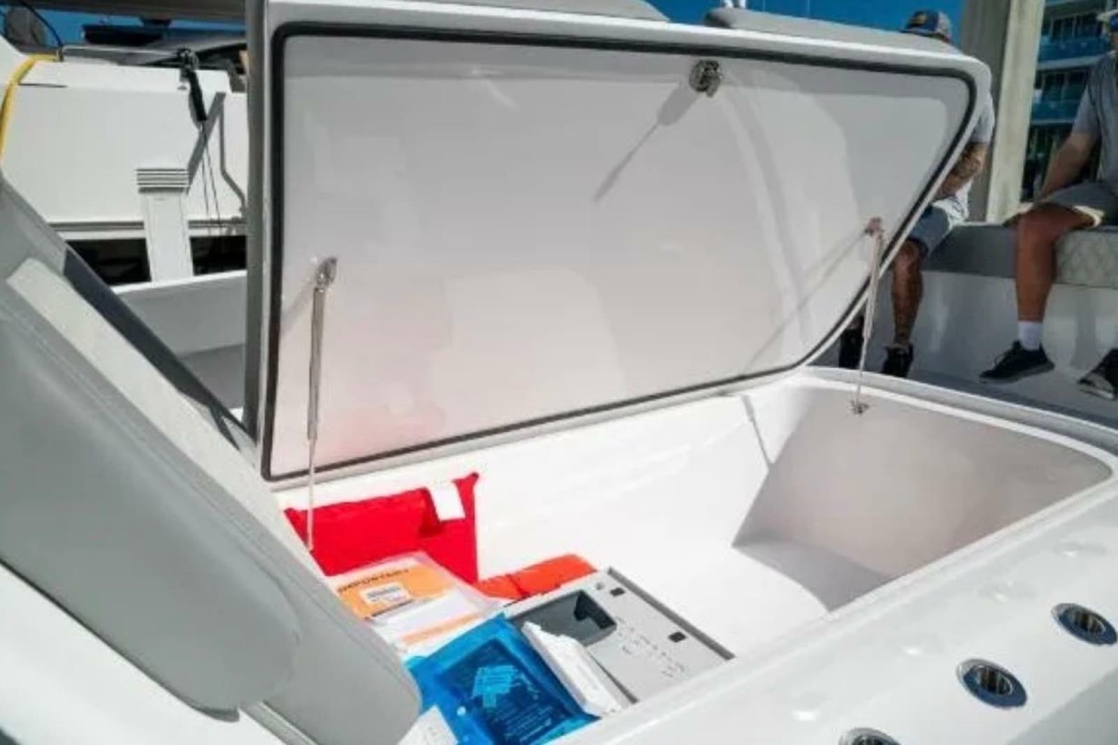 2024 Front Runner 37 Catamaran - Photo 86