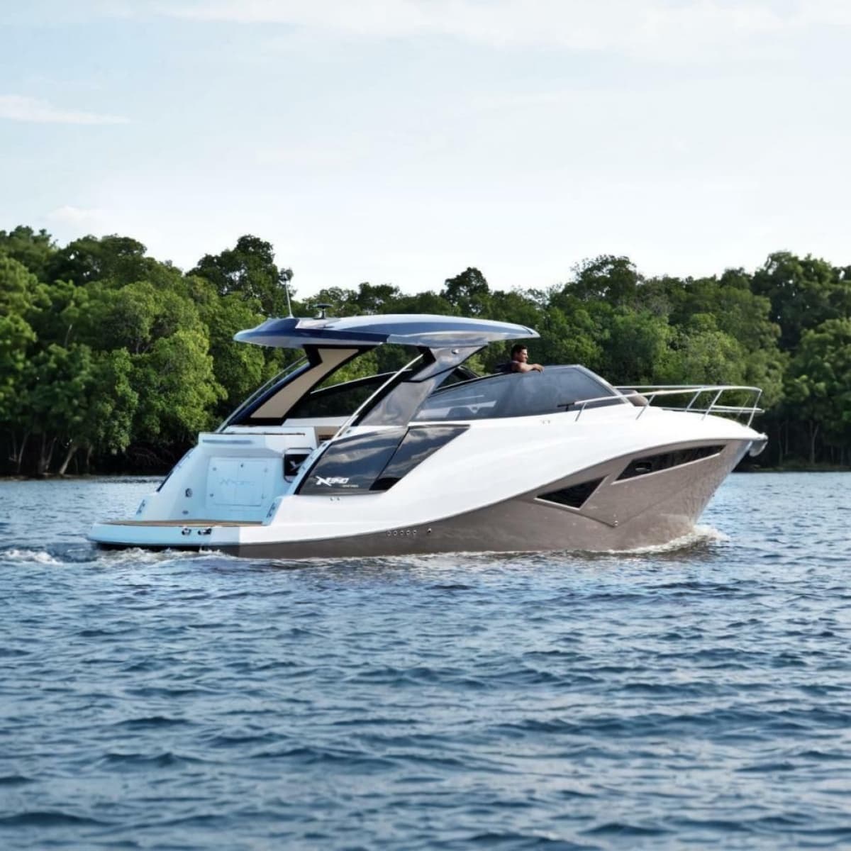 2024 NX Boats 360 Sport Coupe - Photo 1