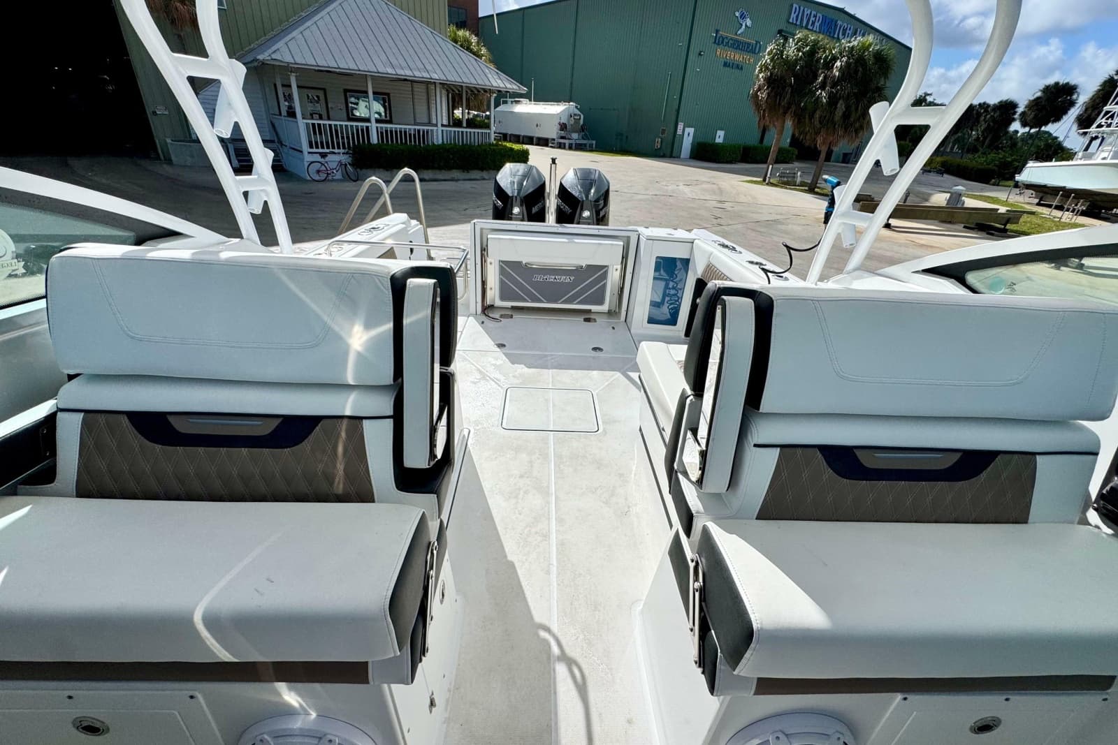 2023 Blackfin 272 DC - Photo 15