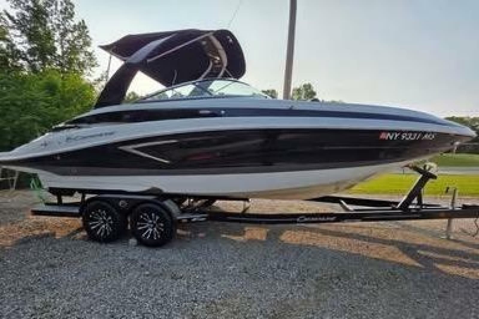 2023 Crownline Eclipse E255 - Photo 13