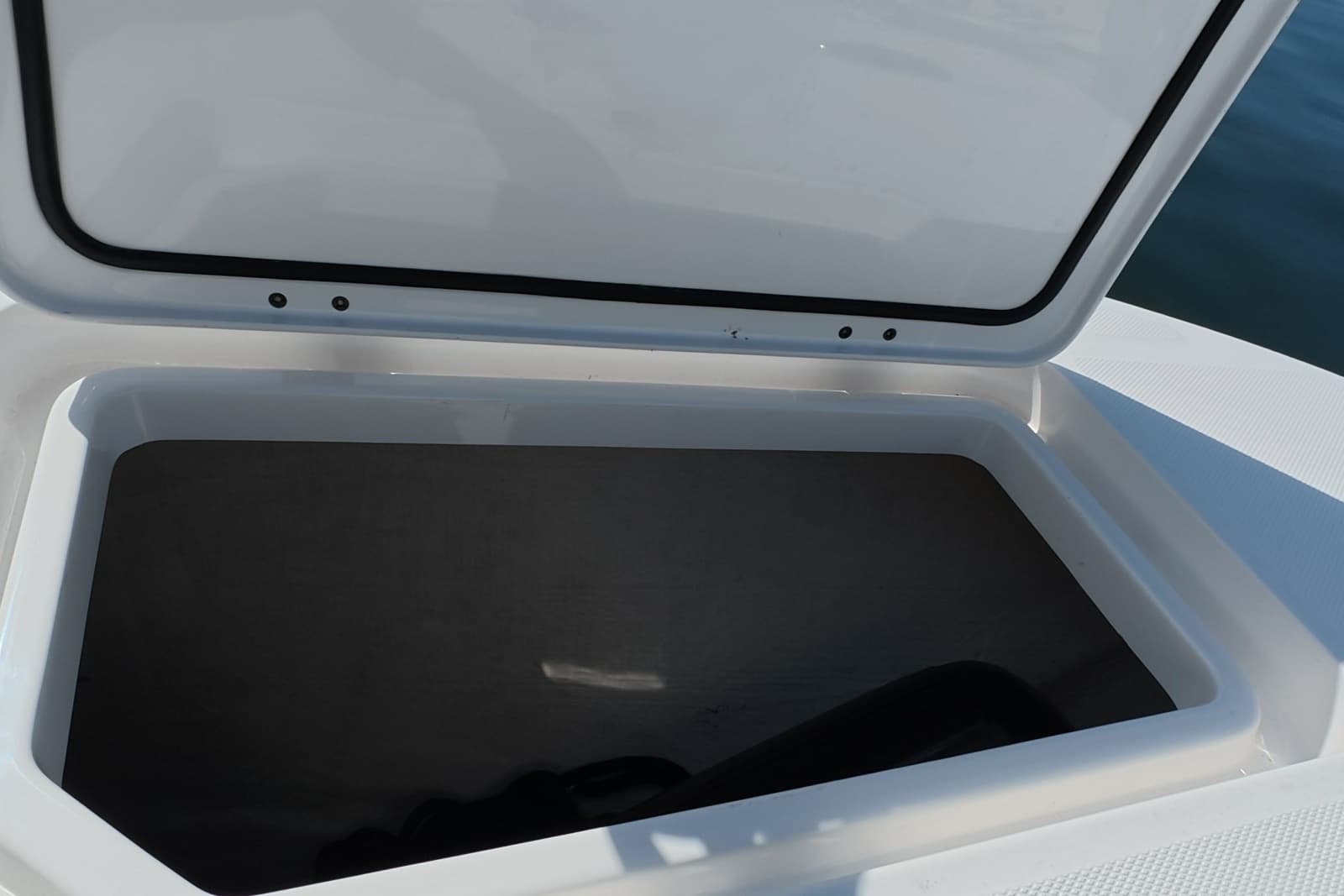 2023 Invincible 33 Catamaran - Photo 26