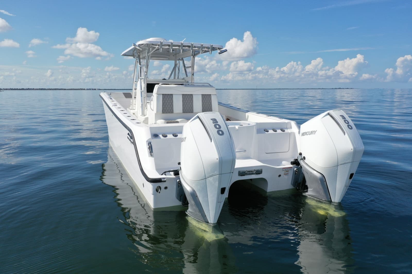 2023 Invincible 33 Catamaran - Photo 1