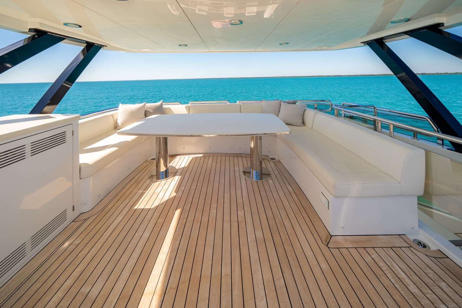 2022 Ocean Alexander OA 37L - Photo 31
